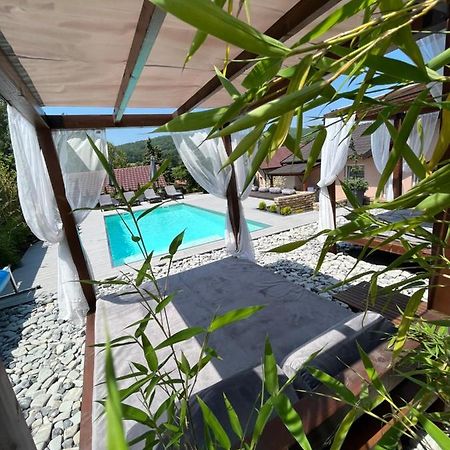 Gardenlux Vrdnik Apartment Bagian luar foto