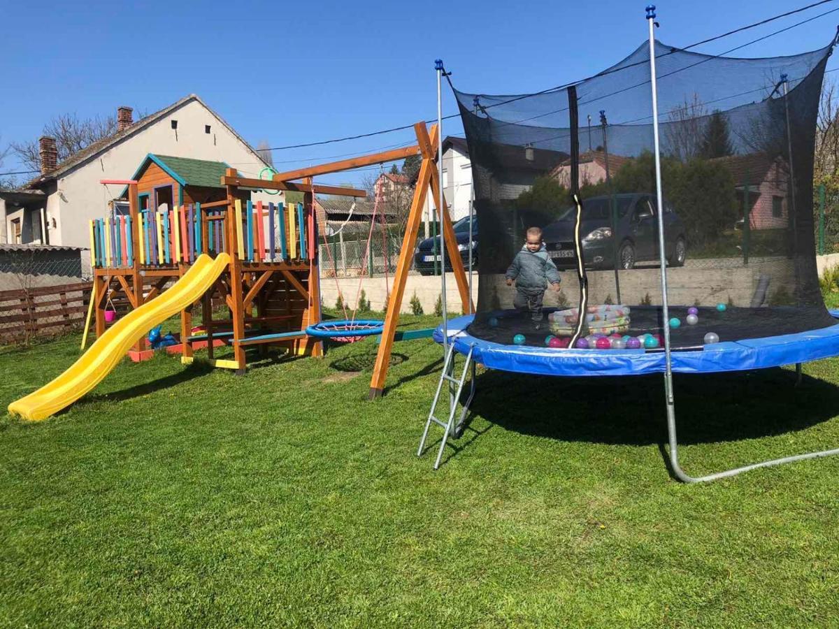 Gardenlux Vrdnik Apartment Bagian luar foto