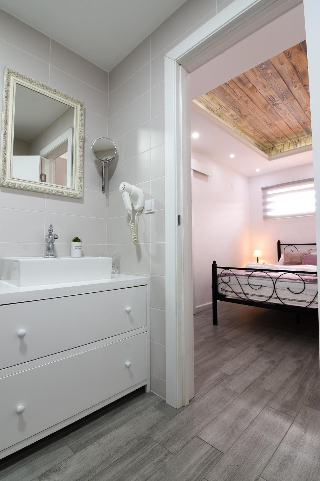 Gardenlux Vrdnik Apartment Bagian luar foto