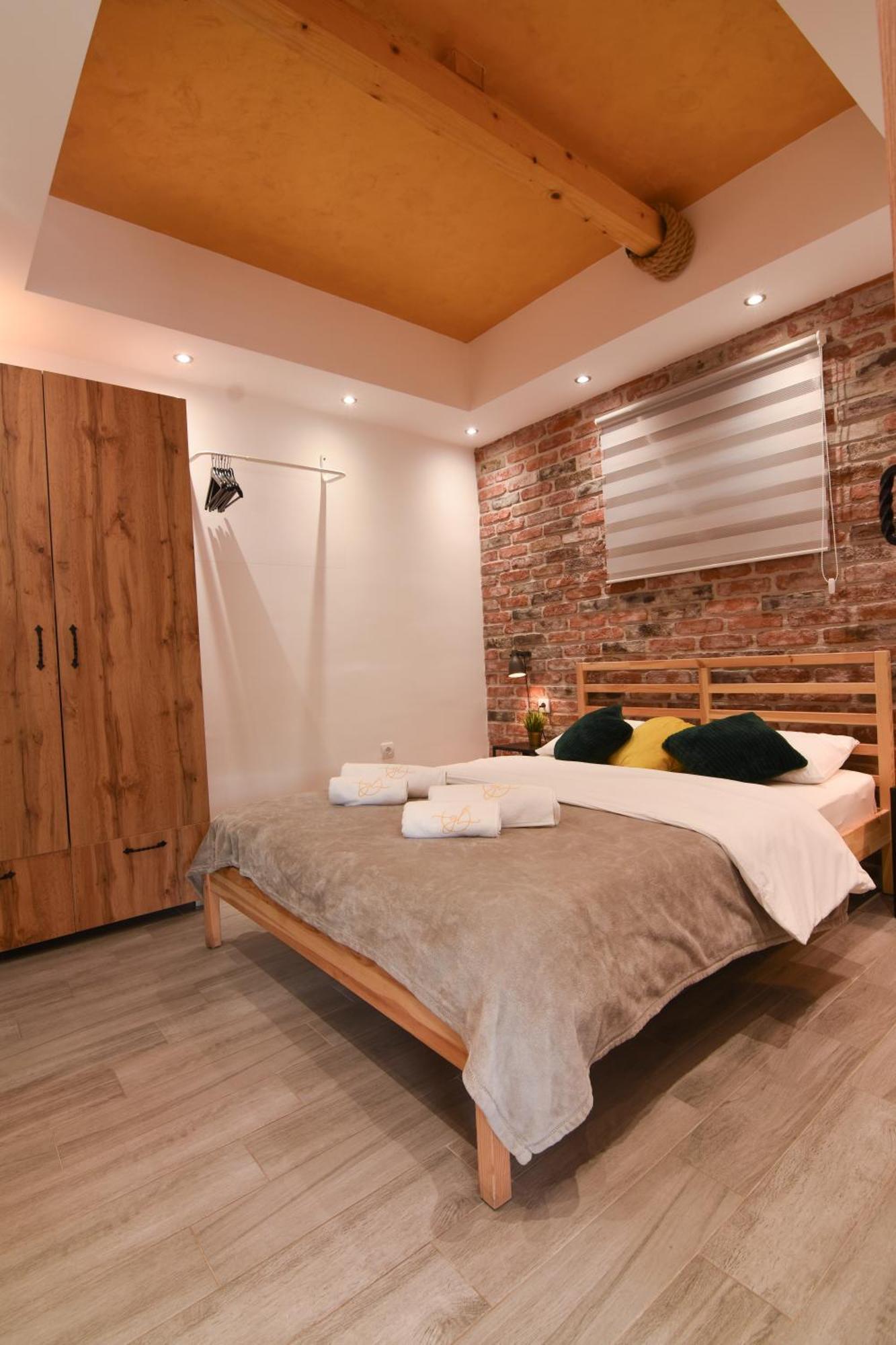 Gardenlux Vrdnik Apartment Bagian luar foto