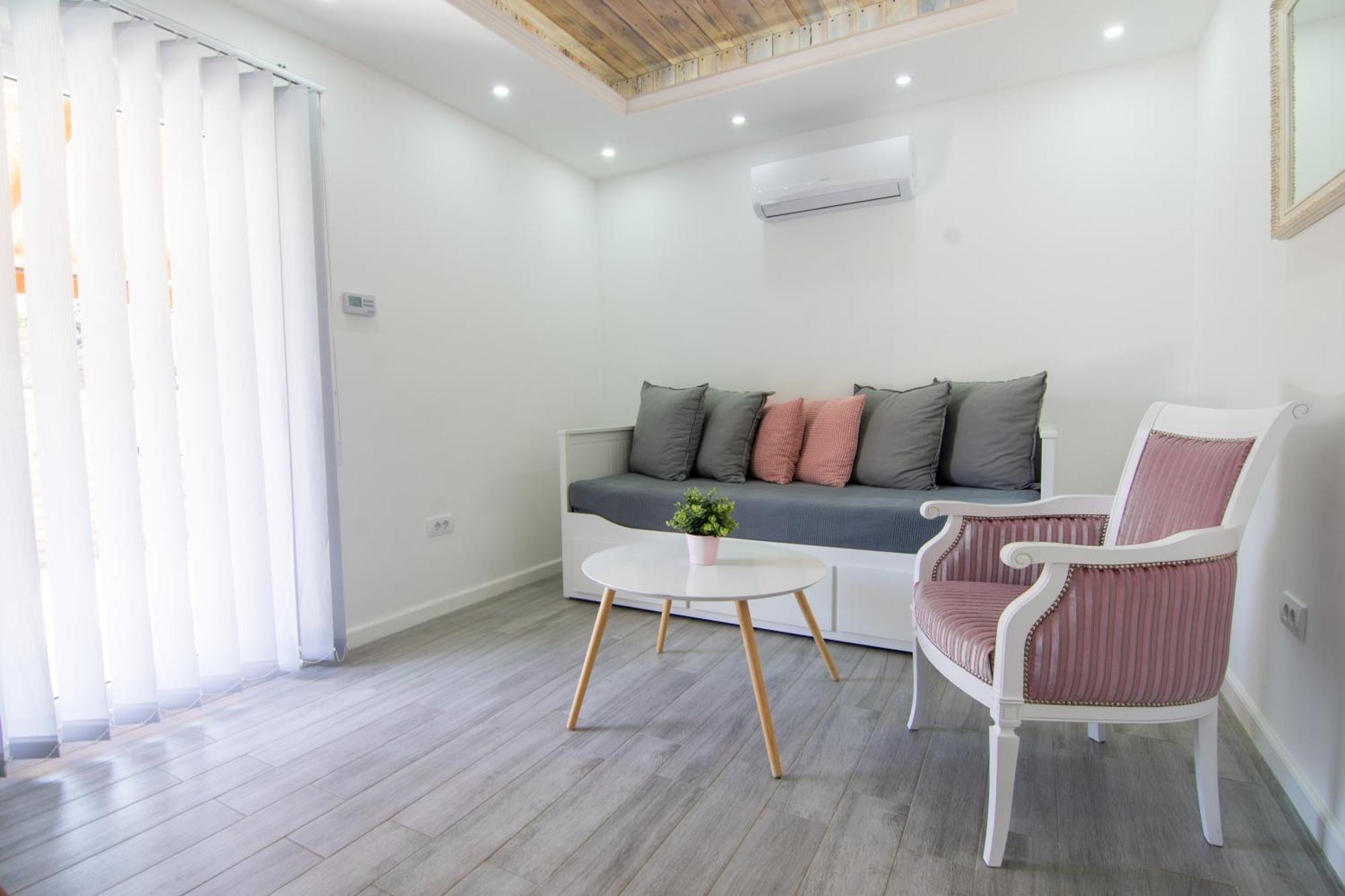 Gardenlux Vrdnik Apartment Bagian luar foto