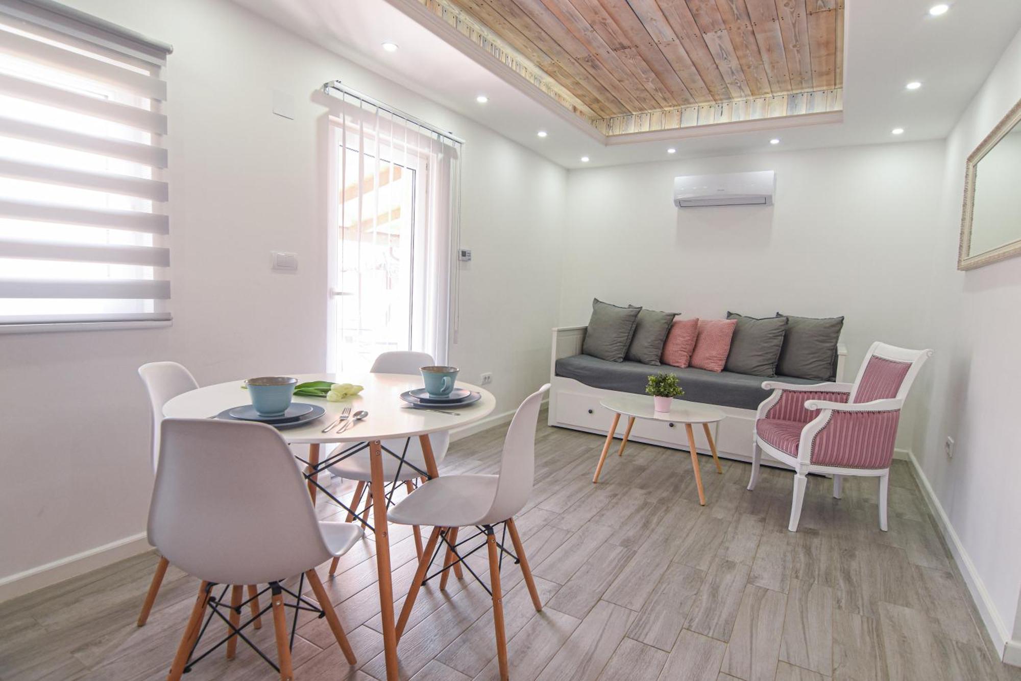 Gardenlux Vrdnik Apartment Bagian luar foto